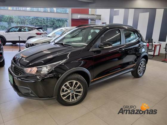 FIAT ARGO 1.3 FIREFLY FLEX TREKKING CVT FIAT ARGO 1.3 FIREFLY FLEX TREKKING CVT